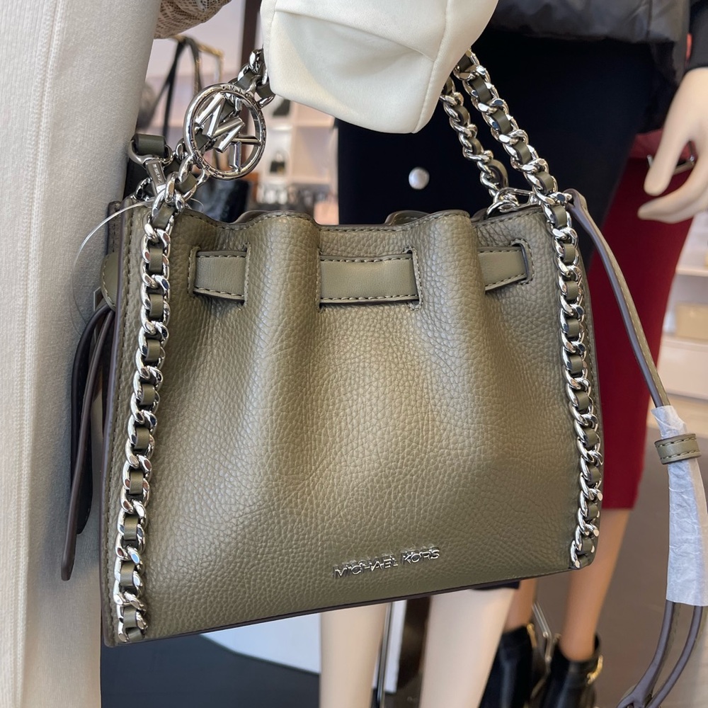 MICHAEL KORS Mina Small Chain Convertible Crossbody XBody Bag
Olive Belted Chain - Picture 11 of 16